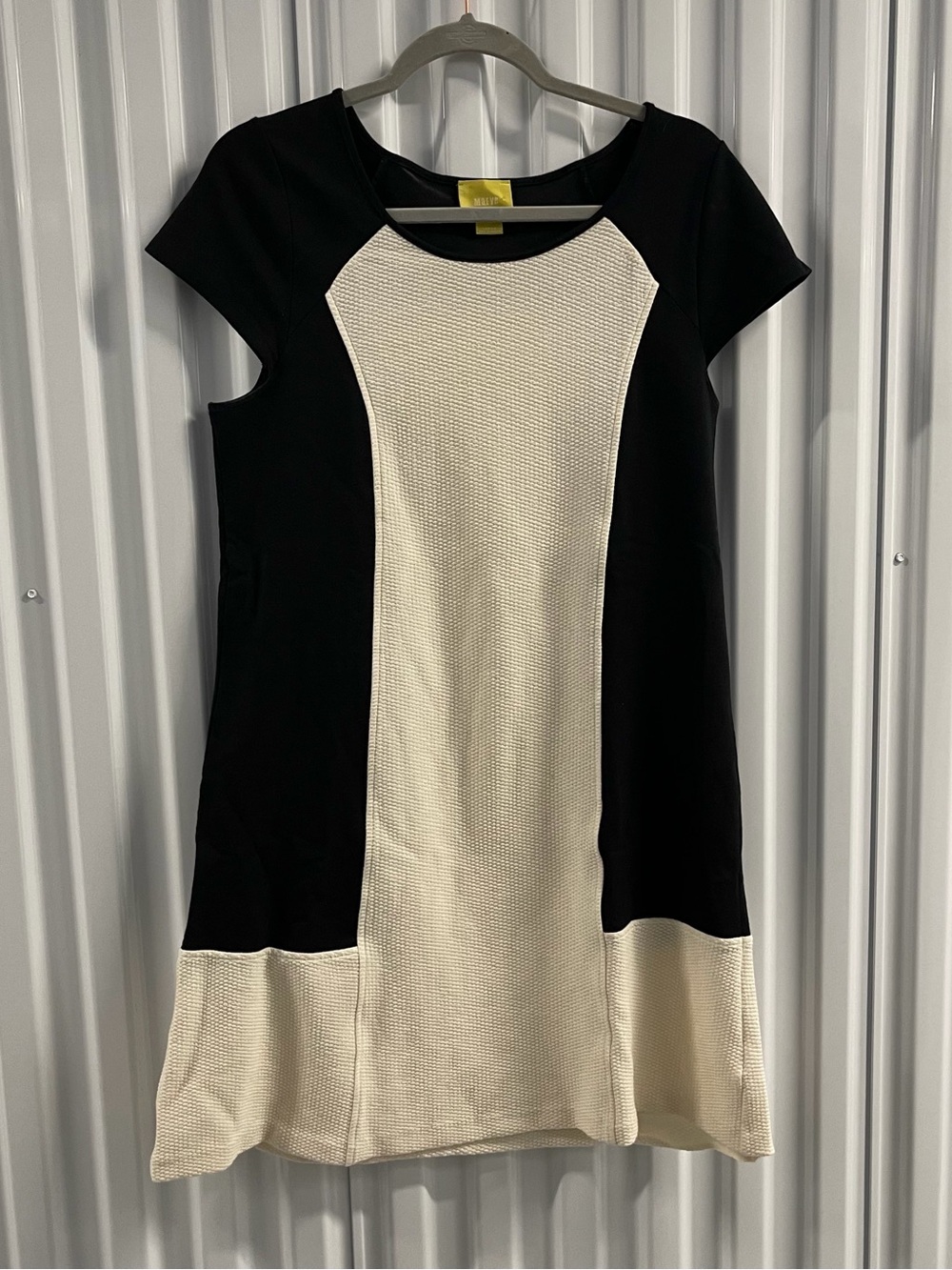 Maeve Cream and Black Colorblock Dress Size Large